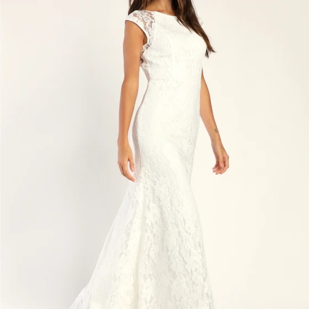 NEVER OPENED white bridal gown - Picture 5 of 6